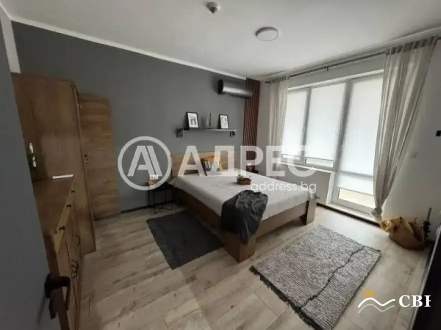 Apartment, 2-room, 75 m², in Burgas. Photo 8 of 14. Burgas, Black Sea, Bulgaria. Cheap Beach Holiday.