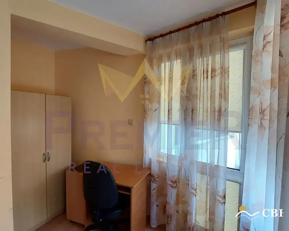Apartment, 3-room, 86 m², in Varna. Photo 9 of 11. Varna, Black Sea, Bulgaria. Cheap Beach Holiday.