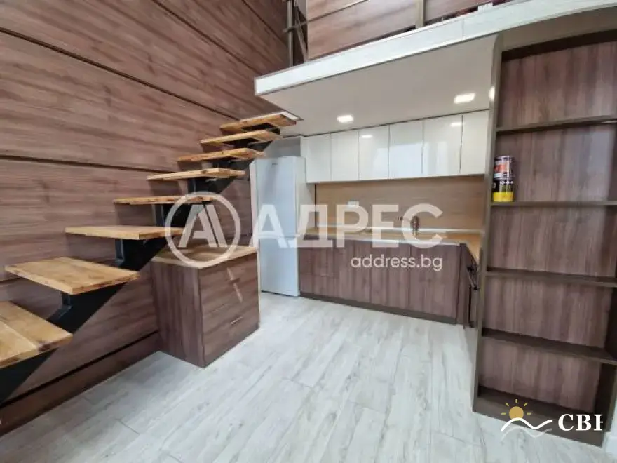 Apartment, 3-room, 150 m², in Varna. Photo 5 of 13. Varna, Black Sea, Bulgaria. Cheap Beach Holiday.