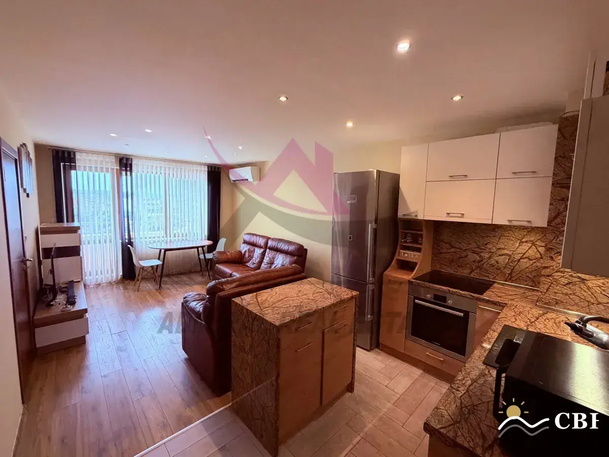 Apartment, 3-room, 75 m², in Varna. Photo 2 of 14. Varna, Black Sea, Bulgaria. Cheap Beach Holiday.