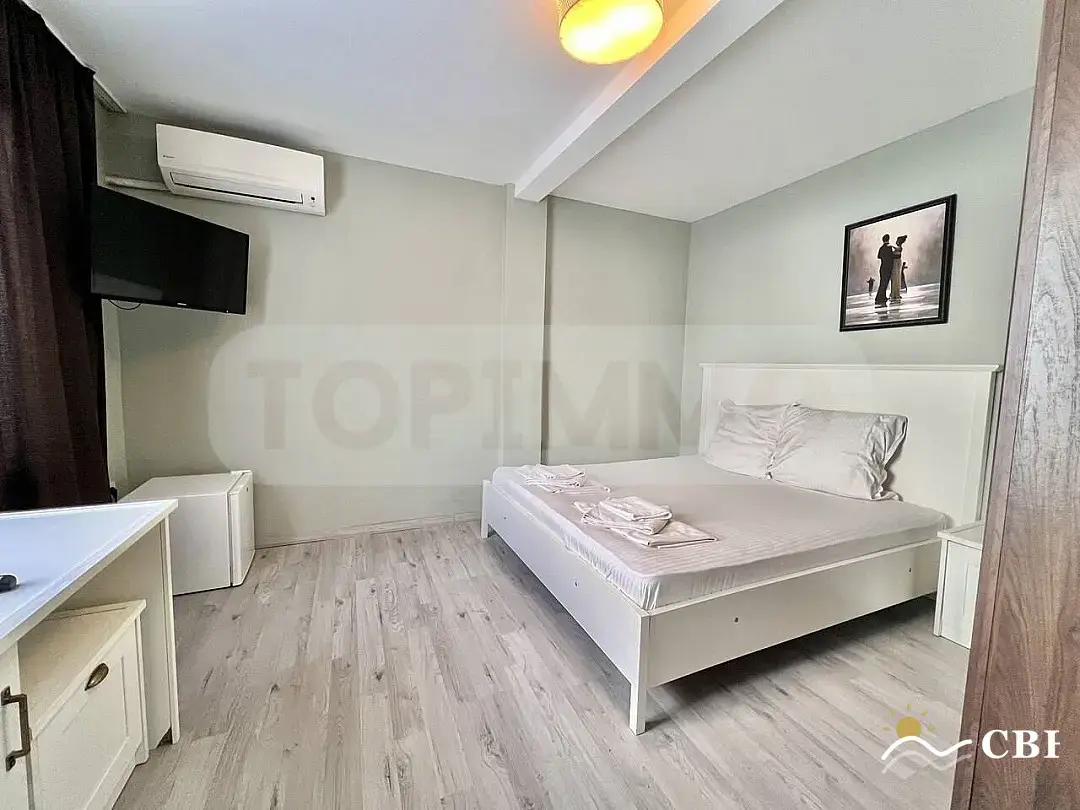 Apartment, 1-room, 60 m², in St. St. Konstantin and Elena. Photo 5 of 9. St. St. Konstantin and Elena, Black Sea, Bulgaria. Cheap Beach Holiday.