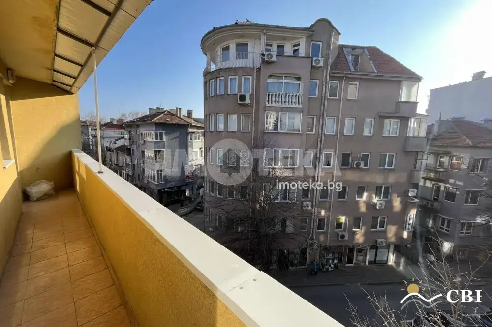 Apartment, 1-room, 160 m², in Varna. Photo 6 of 16. Varna, Black Sea, Bulgaria. Cheap Beach Holiday.