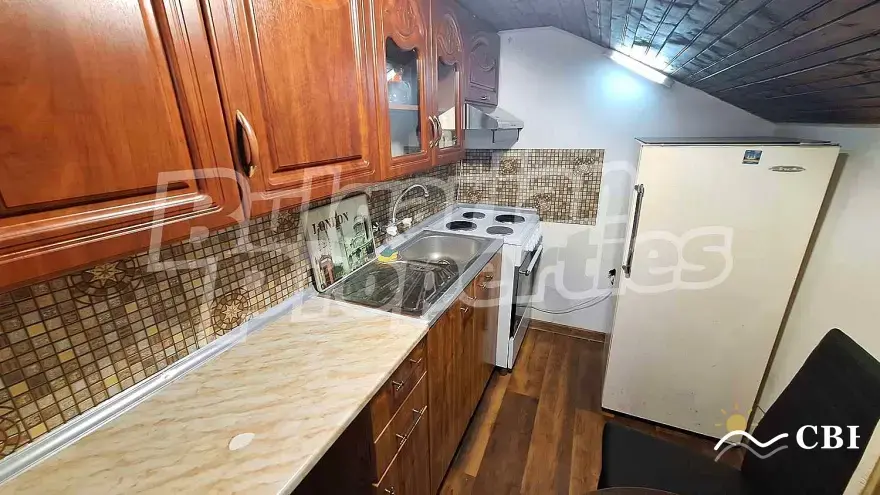 House, 1-room, 75 m², in Gradina. Photo 8 of 12. Gradina, Black Sea, Bulgaria. Cheap Beach Holiday.