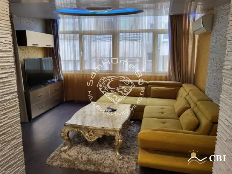 Apartment, 1-room, 70 m², in Varna. Photo 2 of 12. Varna, Black Sea, Bulgaria. Cheap Beach Holiday.