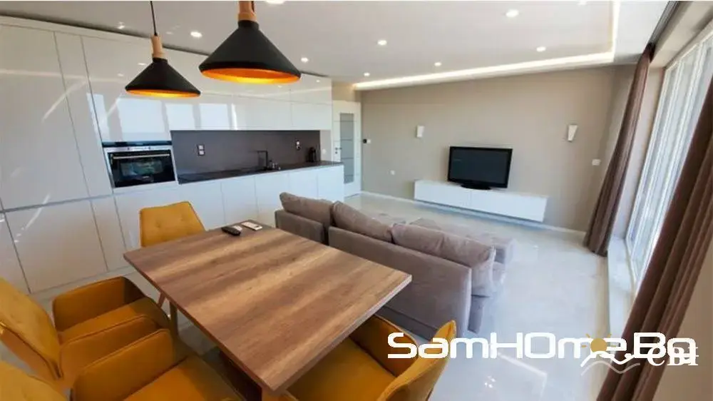 Apartment, 1-room, 75 m², in Varna. Photo 1 of 16. Varna, Black Sea, Bulgaria. Cheap Beach Holiday.