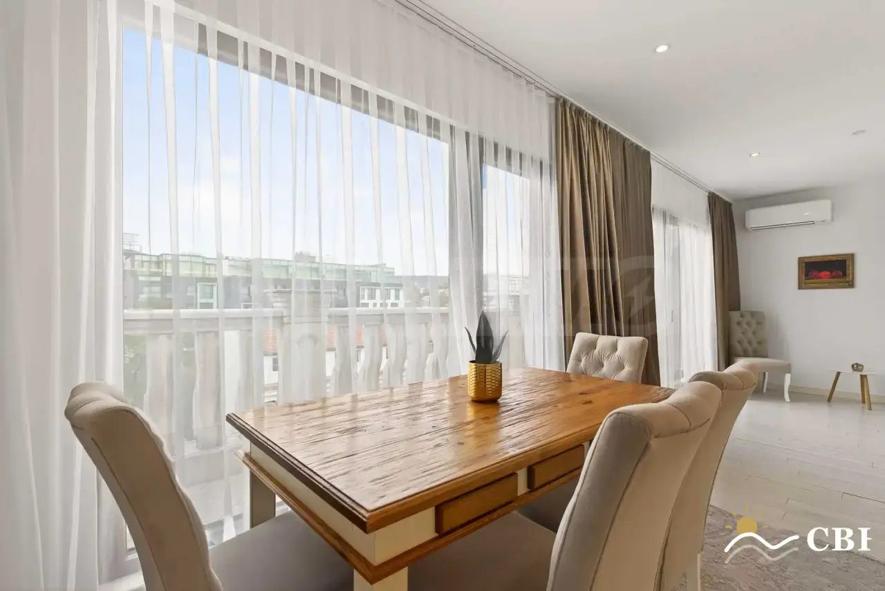 Apartment, 3-room, 110 m², in Varna. Photo 6 of 16. Varna, Black Sea, Bulgaria. Cheap Beach Holiday.