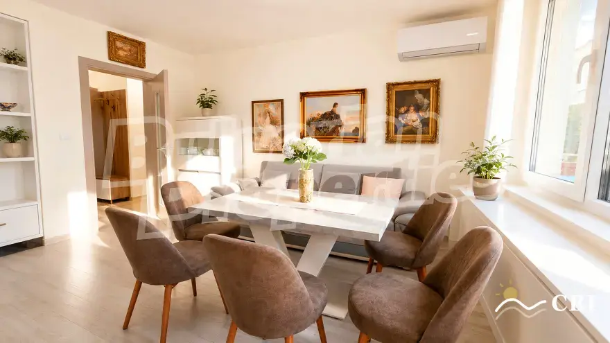 Apartment, 2-room, 70 m², in Varna. Photo 1 of 16. Varna, Black Sea, Bulgaria. Cheap Beach Holiday.