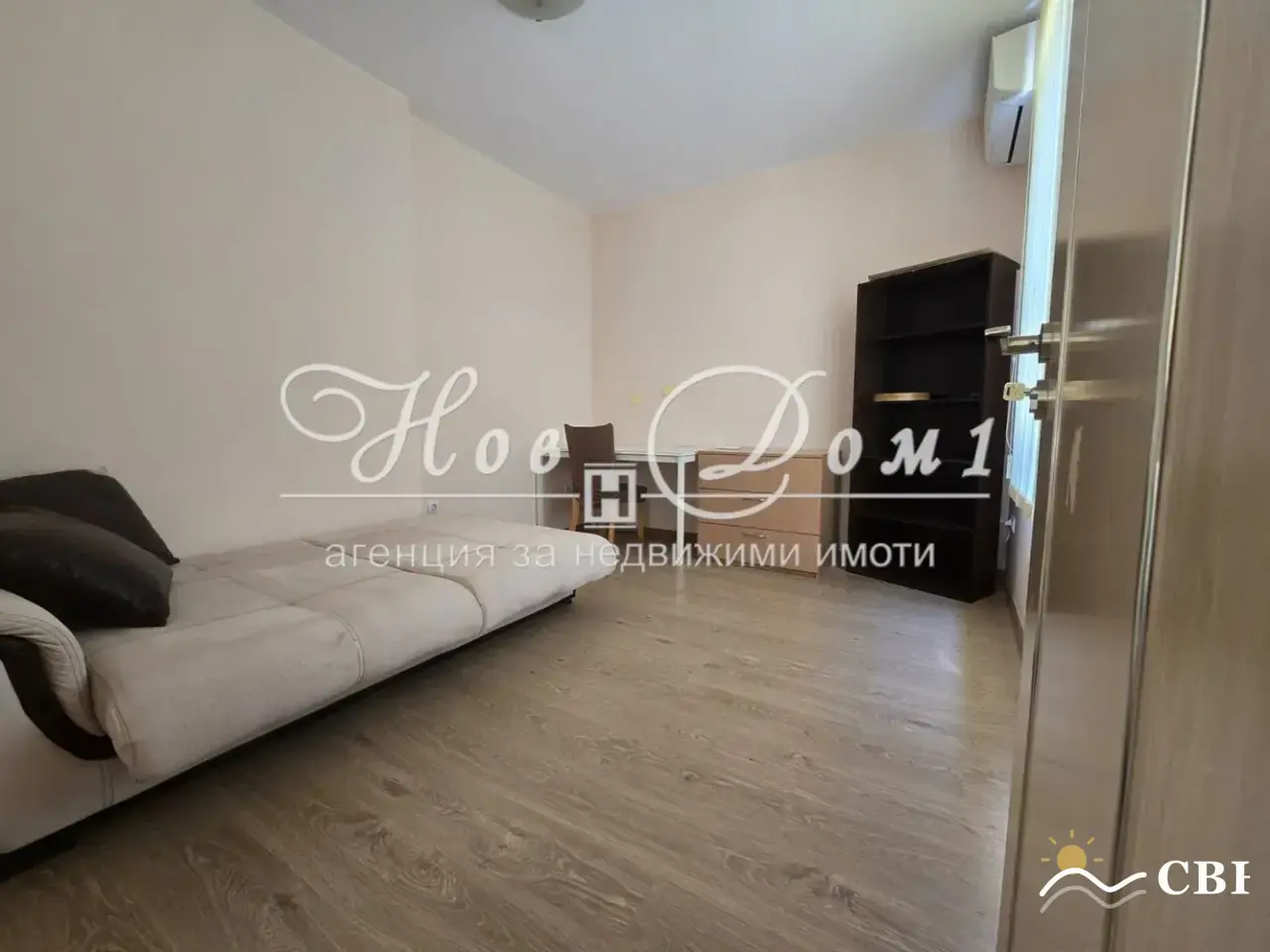 Apartment, 4-room, 122 m², in Varna. Photo 5 of 9. Varna, Black Sea, Bulgaria. Cheap Beach Holiday.