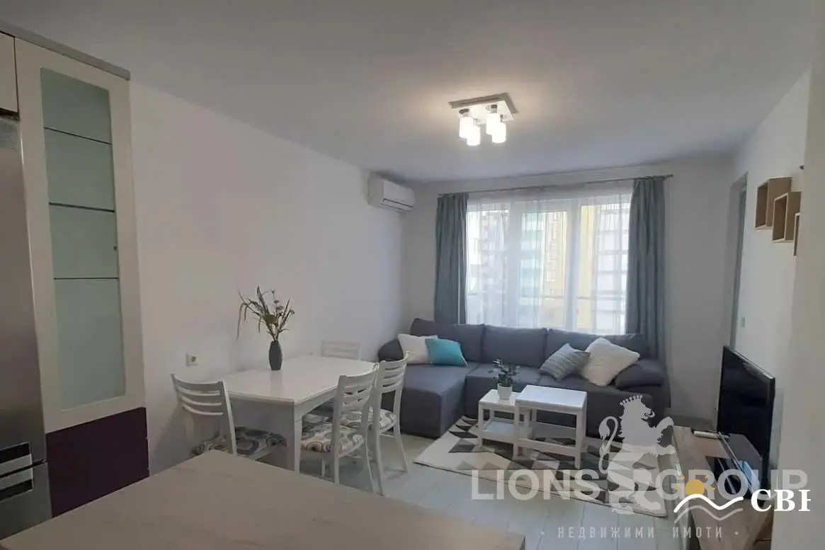 Apartment, 1-room, 68 m², in Varna. Photo 1 of 12. Varna, Black Sea, Bulgaria. Cheap Beach Holiday.