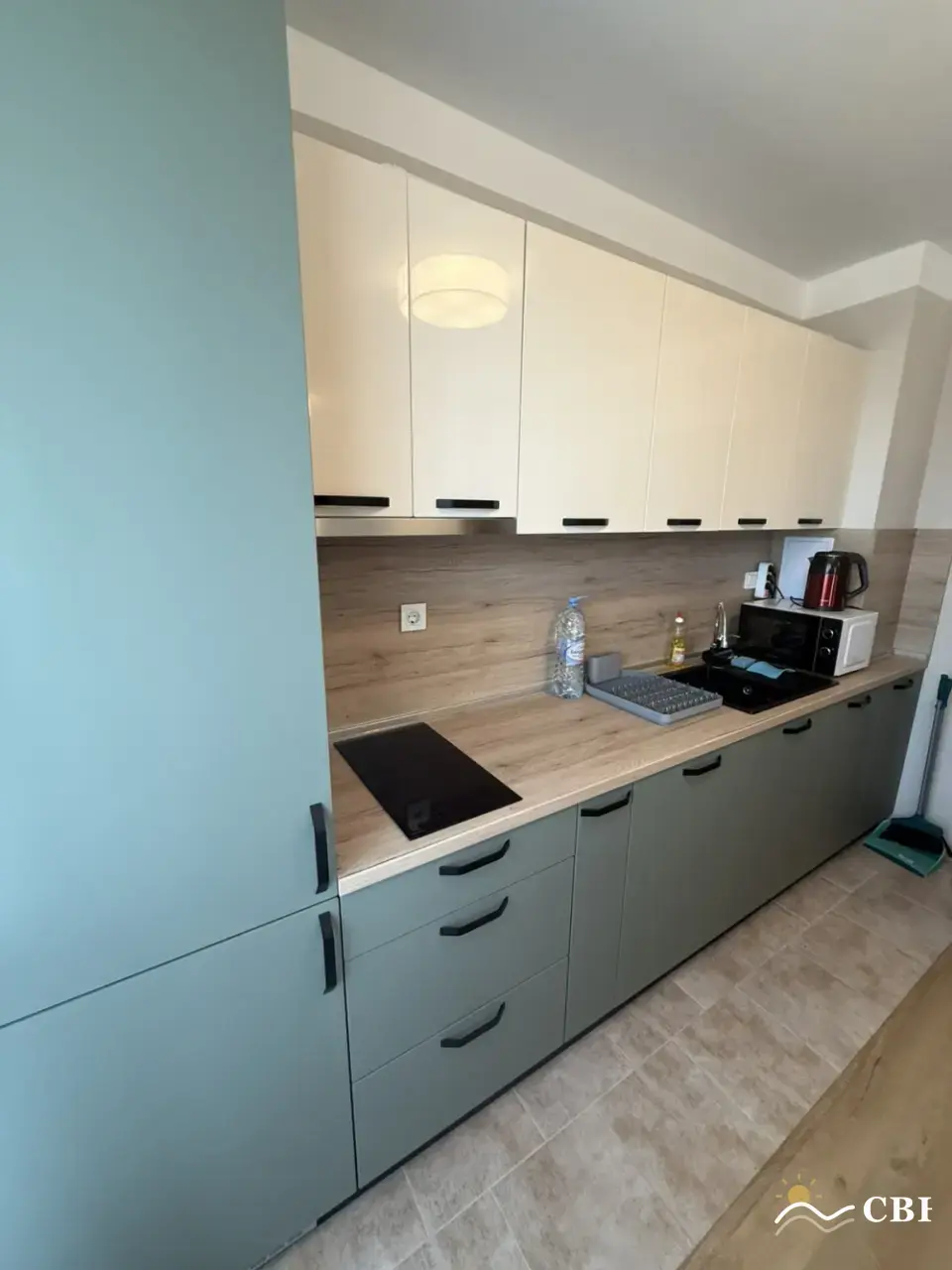 Apartment, 2-room, 80 m², in Burgas. Photo 3 of 16. Burgas, Black Sea, Bulgaria. Cheap Beach Holiday.