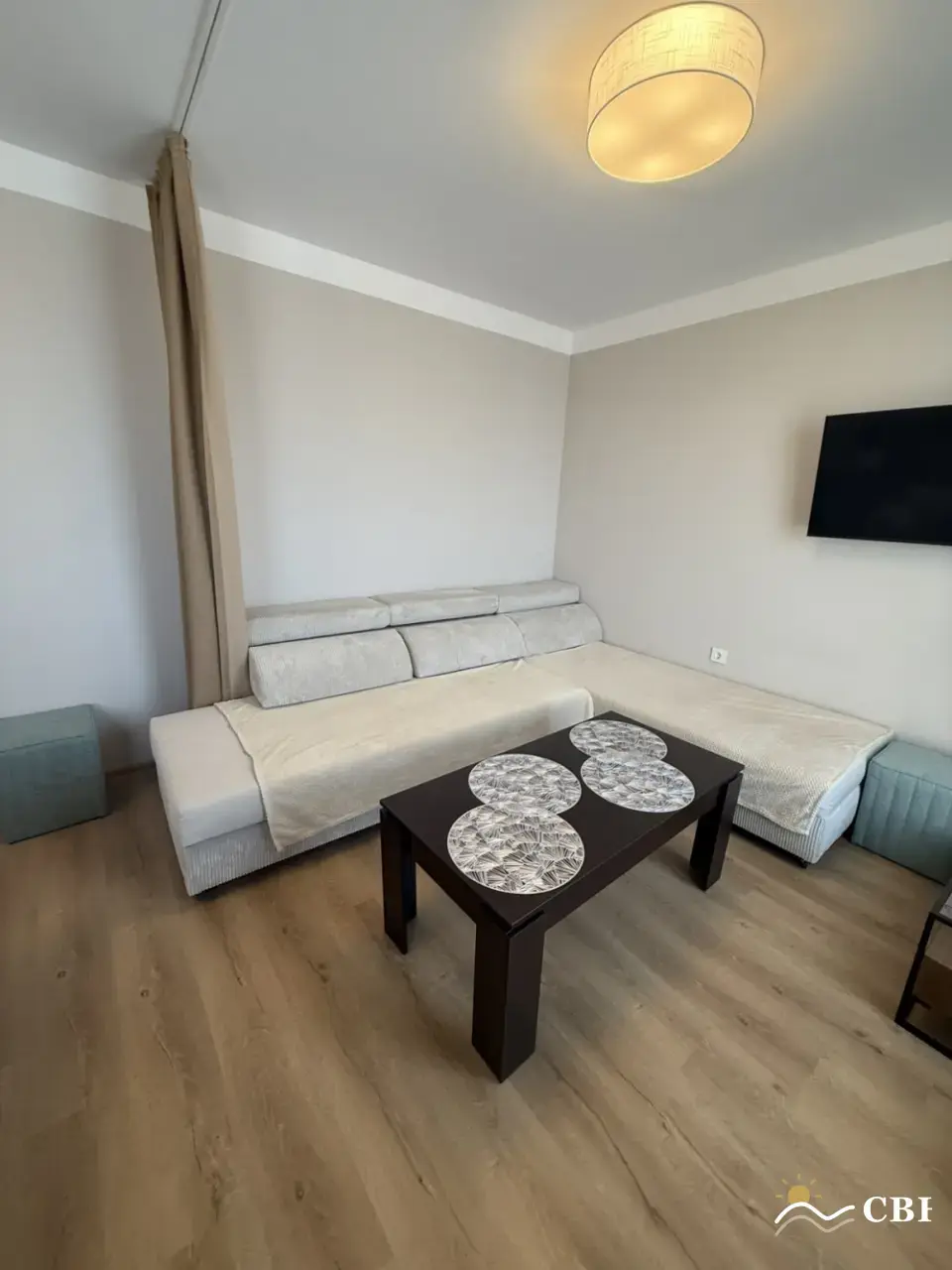 Apartment, 2-room, 80 m², in Burgas. Photo 6 of 16. Burgas, Black Sea, Bulgaria. Cheap Beach Holiday.