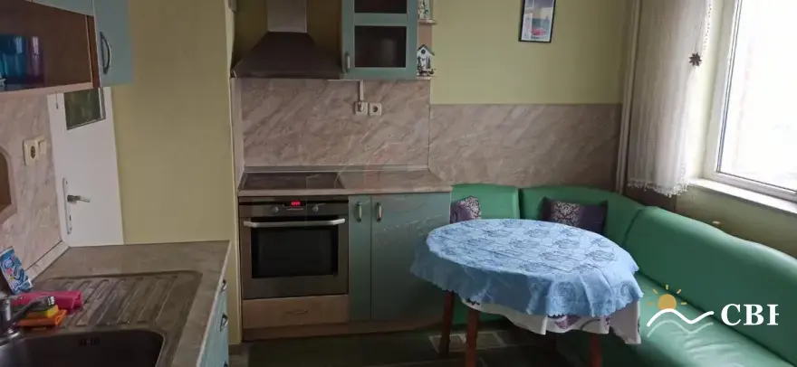 Apartment, 3-room, 104 m², in Varna. Photo 8 of 9. Varna, Black Sea, Bulgaria. Cheap Beach Holiday.