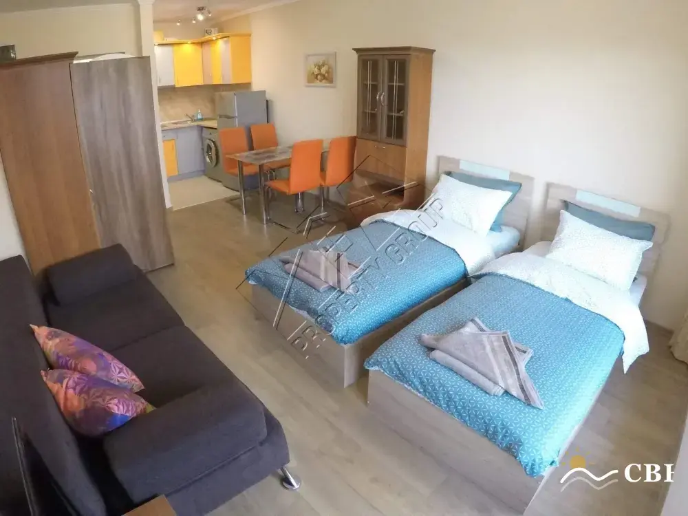 Apartment, 1-room, 45 m², in Sarafovo. Photo 1 of 10. Sarafovo, Black Sea, Bulgaria. Cheap Beach Holiday.