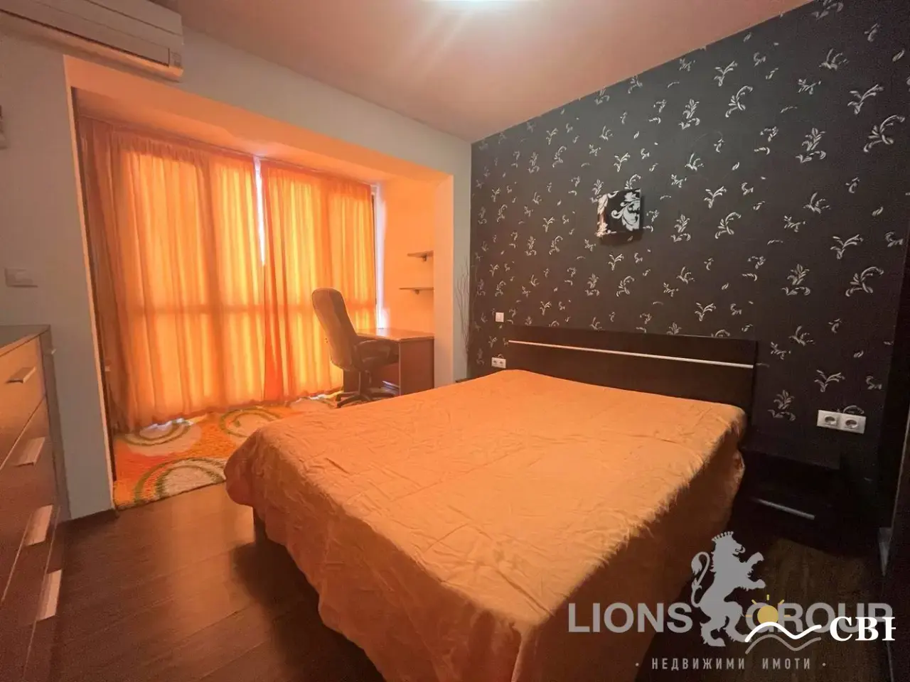 Apartment, 3-room, 97 m², in Varna. Photo 7 of 11. Varna, Black Sea, Bulgaria. Cheap Beach Holiday.