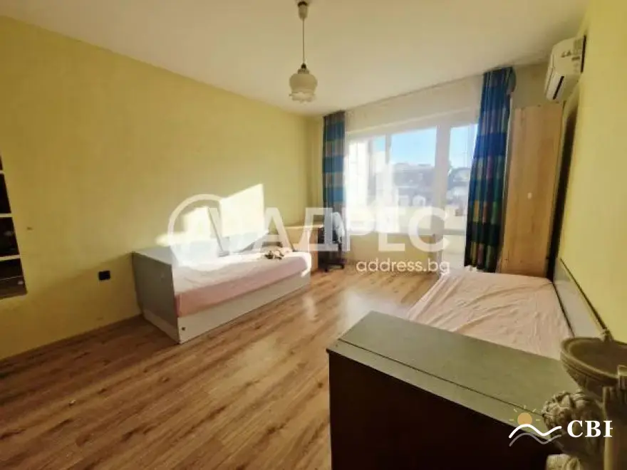 Apartment, 3-room, 70 m², in Varna. Photo 5 of 6. Varna, Black Sea, Bulgaria. Cheap Beach Holiday.