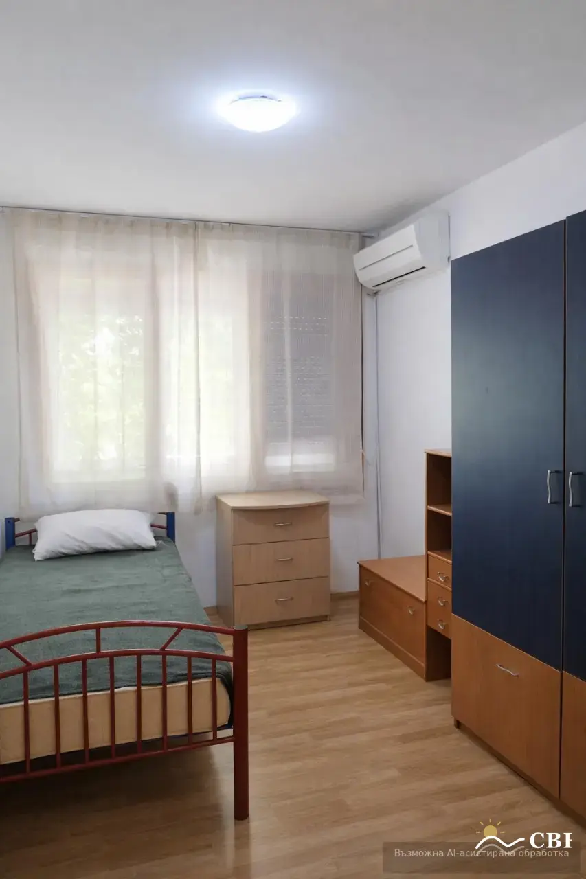 Apartment, 4-room, 120 m², in Varna. Photo 6 of 8. Varna, Black Sea, Bulgaria. Cheap Beach Holiday.
