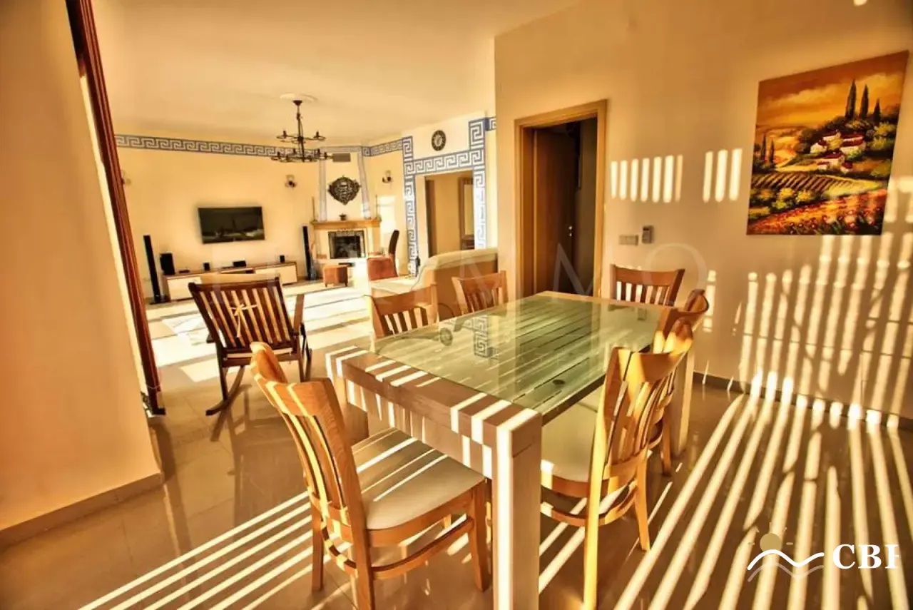 House, 1-room, 180 m², in Balchik. Photo 4 of 16. Balchik, Black Sea, Bulgaria. Cheap Beach Holiday.