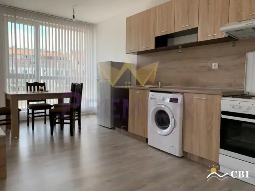 Apartment, 3-room, 80 m², in Varna. Photo 1 of 10. Varna, Black Sea, Bulgaria. Cheap Beach Holiday.