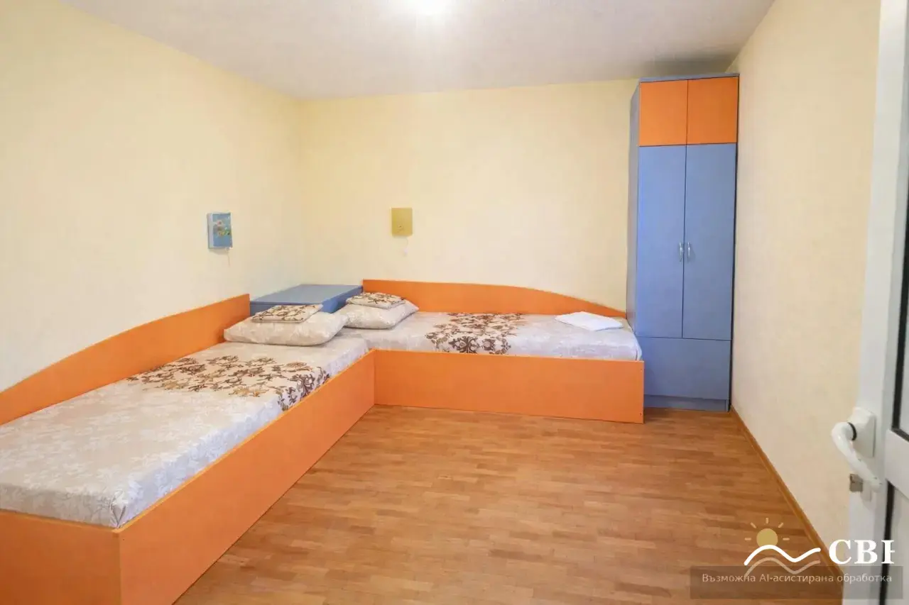 Apartment, 3-room, 80 m², in Varna. Photo 4 of 5. Varna, Black Sea, Bulgaria. Cheap Beach Holiday.