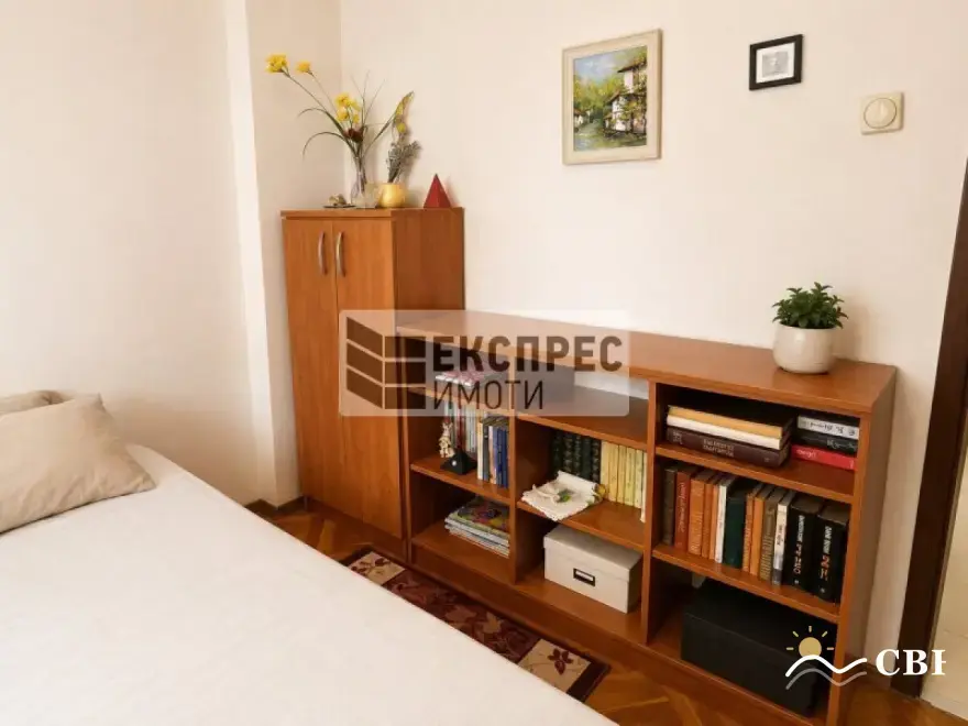 Apartment, 3-room, 93 m², in Varna. Photo 8 of 13. Varna, Black Sea, Bulgaria. Cheap Beach Holiday.