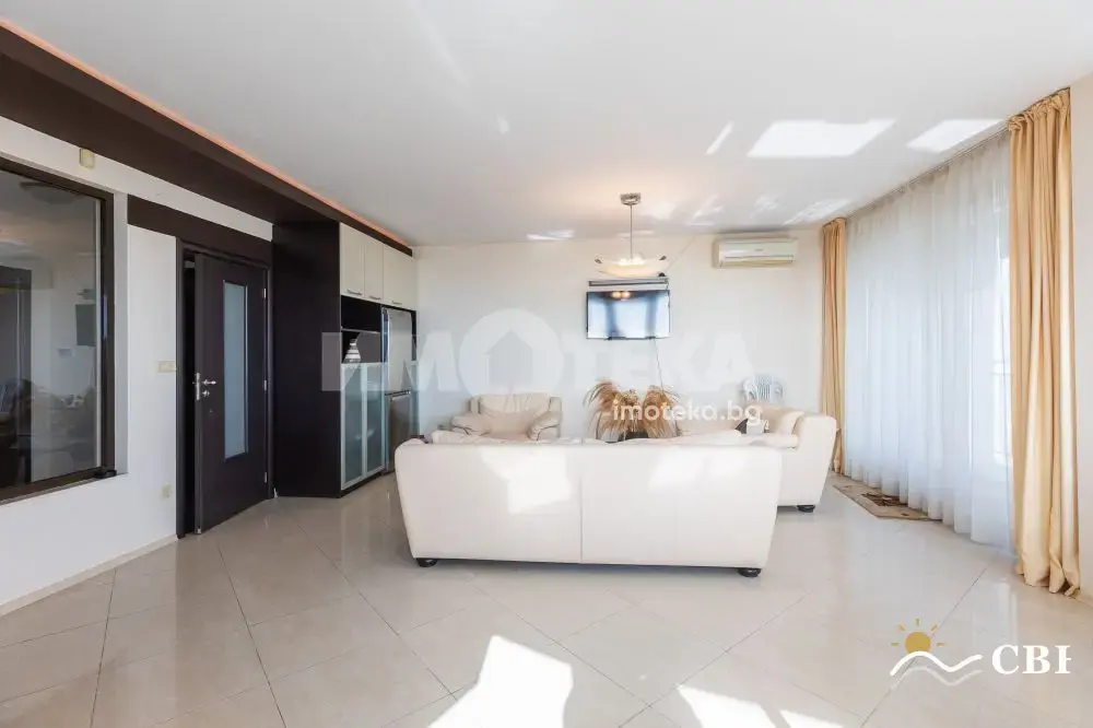 Apartment, 1-room, 147 m², in Varna. Photo 6 of 16. Varna, Black Sea, Bulgaria. Cheap Beach Holiday.
