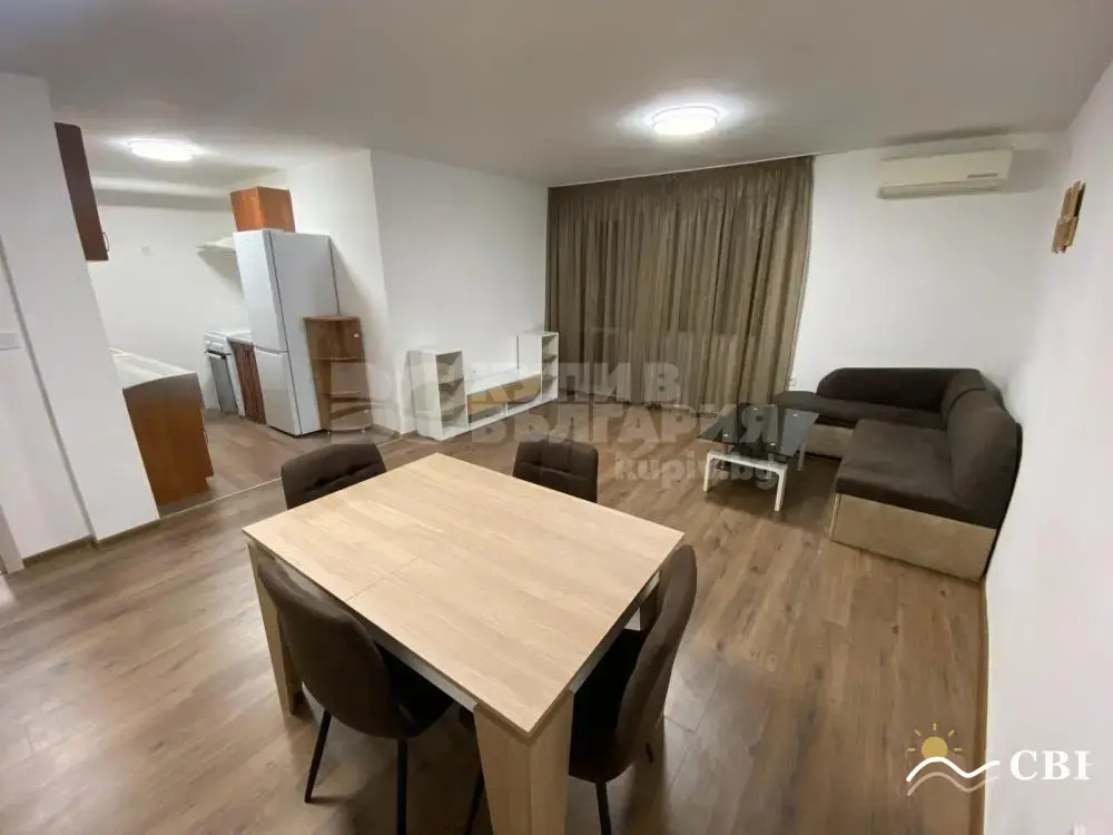 Apartment, 3-room, 92 m², in Varna. Photo 1 of 16. Varna, Black Sea, Bulgaria. Cheap Beach Holiday.