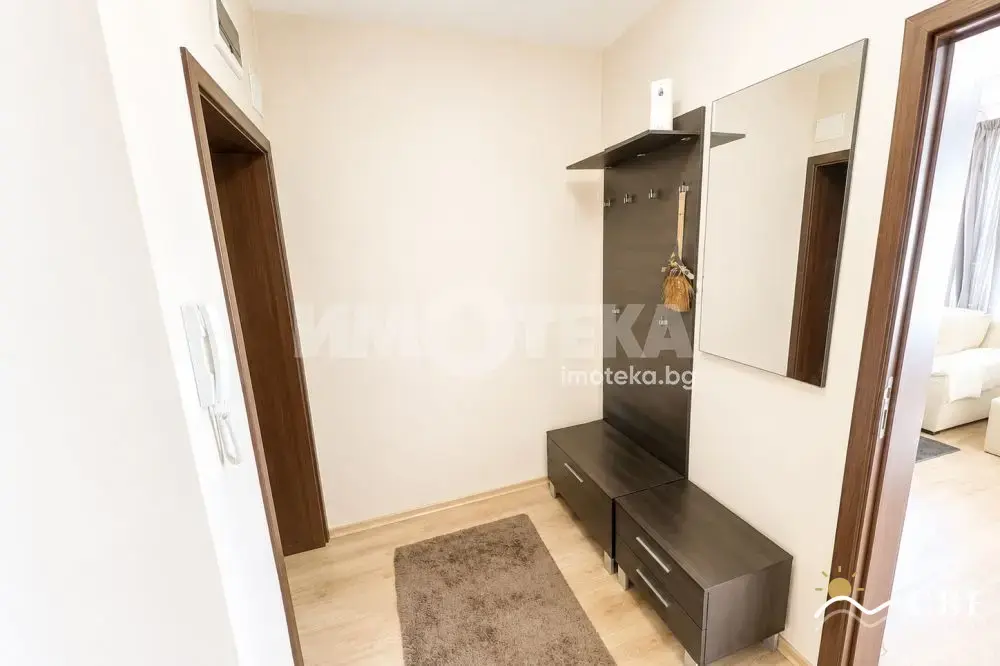 Apartment, 2-room, 70 m², in Varna. Photo 8 of 9. Varna, Black Sea, Bulgaria. Cheap Beach Holiday.