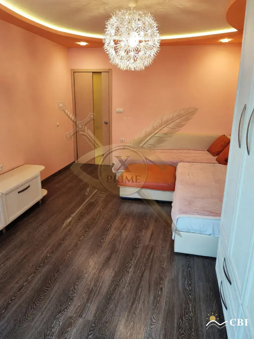 Apartment, 3-room, 102 m², in Varna. Photo 7 of 8. Varna, Black Sea, Bulgaria. Cheap Beach Holiday.