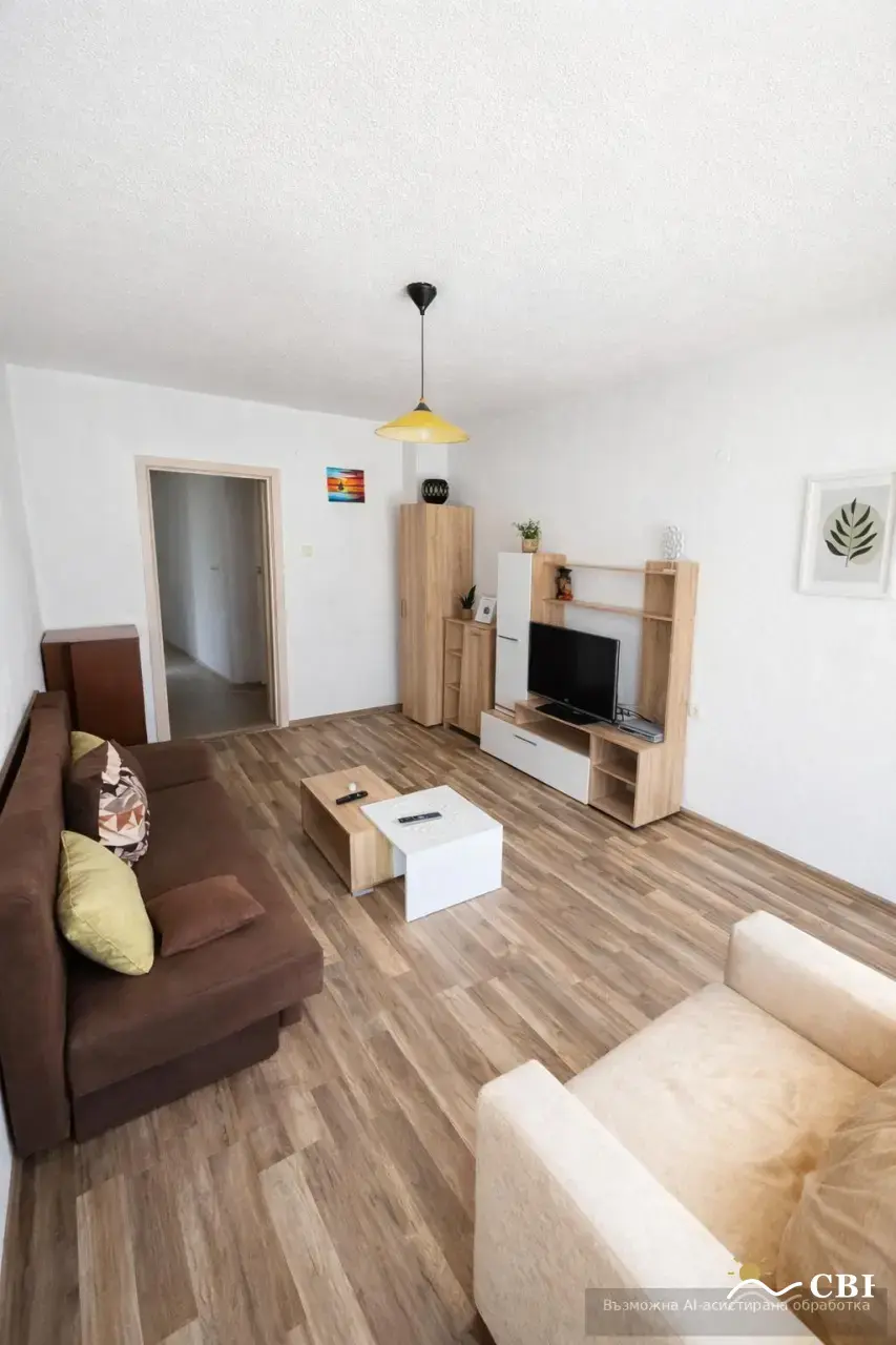 Apartment, 4-room, 100 m², in Varna. Photo 1 of 12. Varna, Black Sea, Bulgaria. Cheap Beach Holiday.