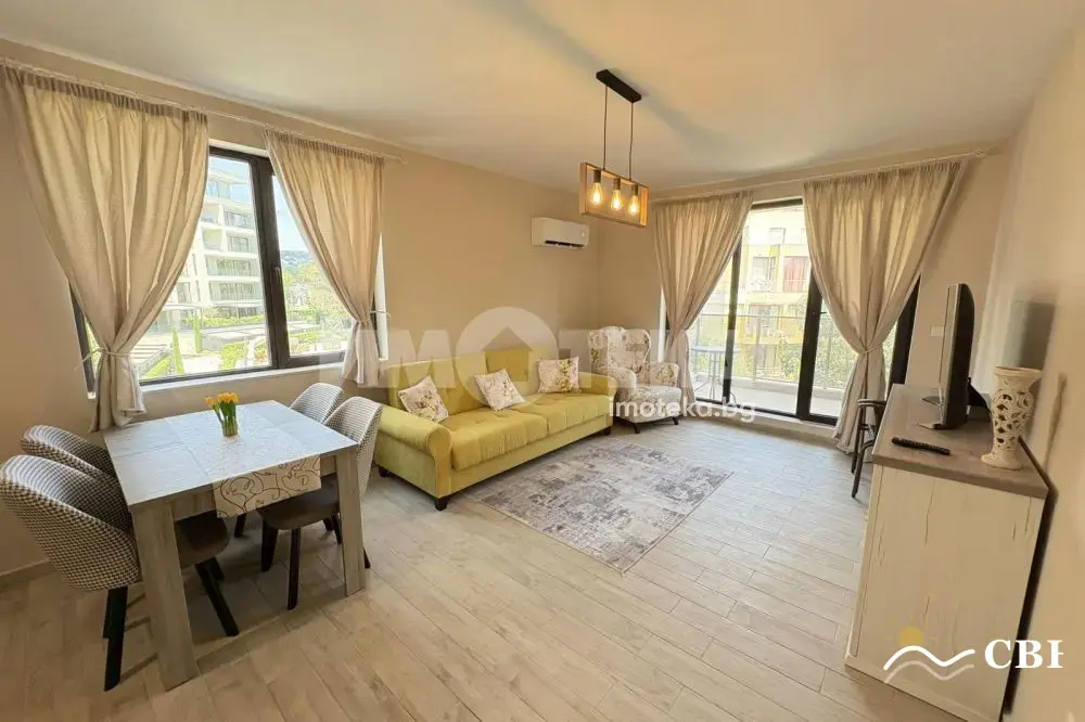 Apartment, 2-room, 70 m², in Varna. Photo 1 of 12. Varna, Black Sea, Bulgaria. Cheap Beach Holiday.