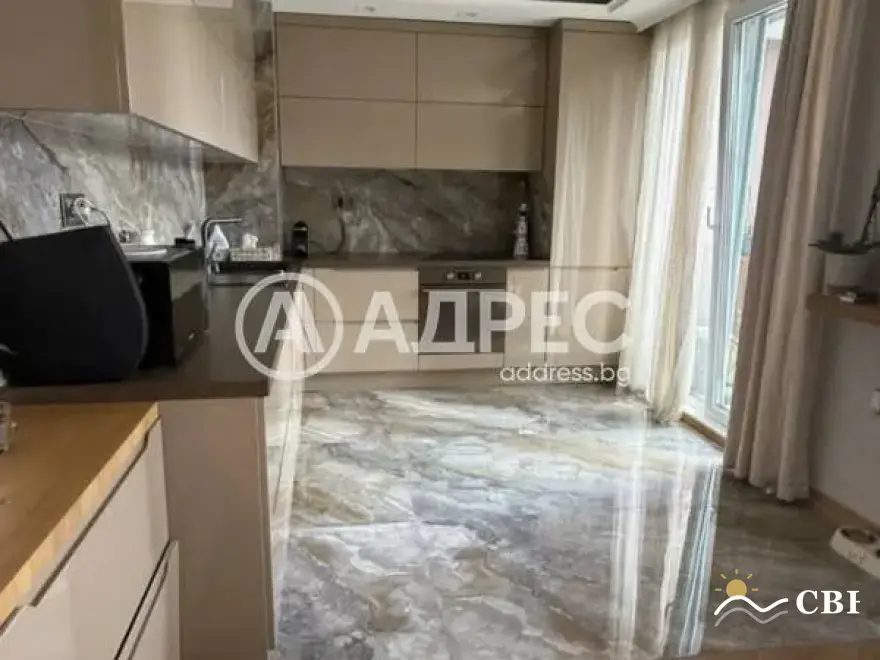 Apartment, 3-room, 116 m², in Varna. Photo 6 of 16. Varna, Black Sea, Bulgaria. Cheap Beach Holiday.