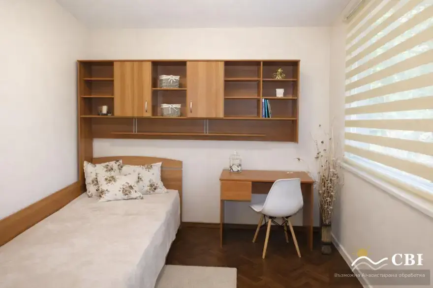 Apartment, 3-room, 78 m², in Varna. Photo 6 of 8. Varna, Black Sea, Bulgaria. Cheap Beach Holiday.