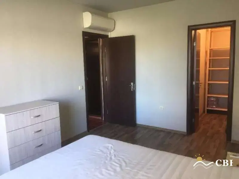 Apartment, 4-room, 132 m², in Priseltsi. Photo 6 of 16. Priseltsi, Black Sea, Bulgaria. Cheap Beach Holiday.