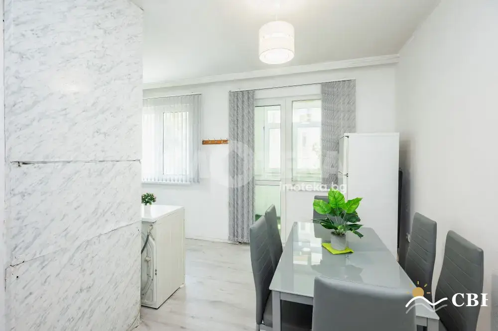 Apartment, 3-room, 90 m², in Varna. Photo 4 of 15. Varna, Black Sea, Bulgaria. Cheap Beach Holiday.