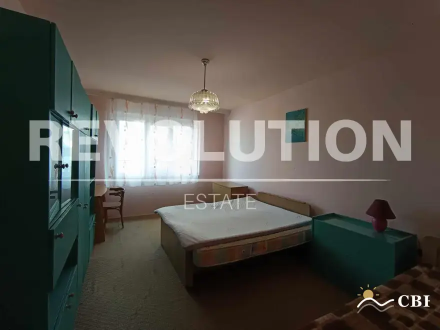 Apartment, 2-room, 65 m², in Varna. Photo 8 of 11. Varna, Black Sea, Bulgaria. Cheap Beach Holiday.