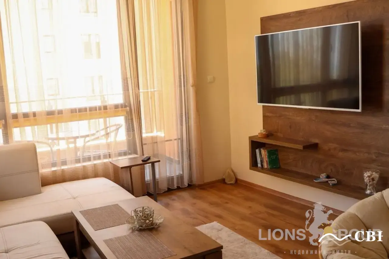 Apartment, 1-room, 72 m², in Varna. Photo 3 of 11. Varna, Black Sea, Bulgaria. Cheap Beach Holiday.