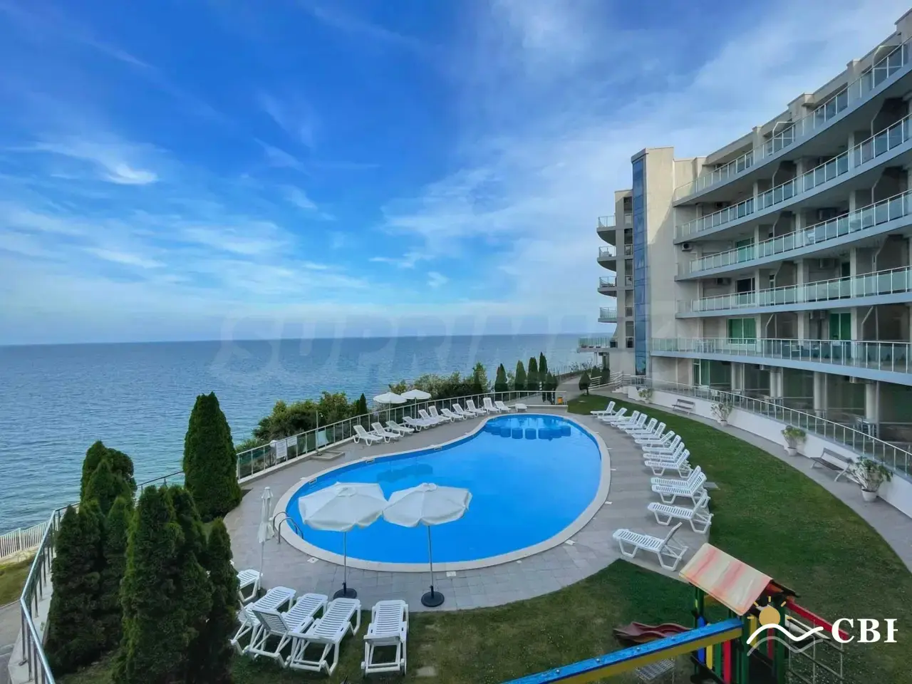 Apartment, 3-room, 154 m², in Byala. Photo 1 of 16. Byala, Black Sea, Bulgaria. Cheap Beach Holiday.