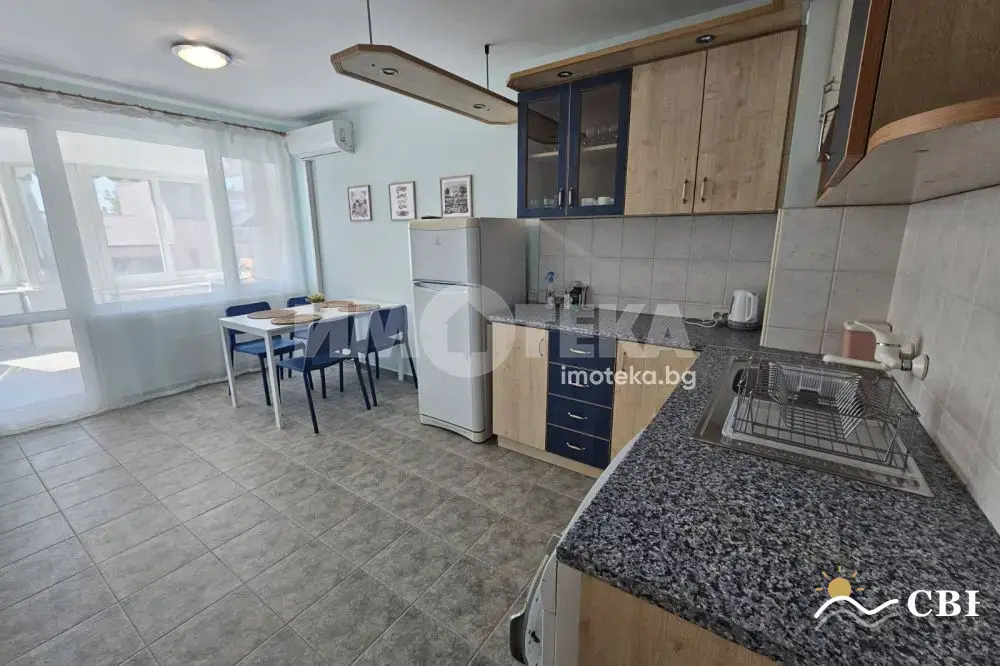 Apartment, 3-room, 85 m², in Varna. Photo 4 of 9. Varna, Black Sea, Bulgaria. Cheap Beach Holiday.