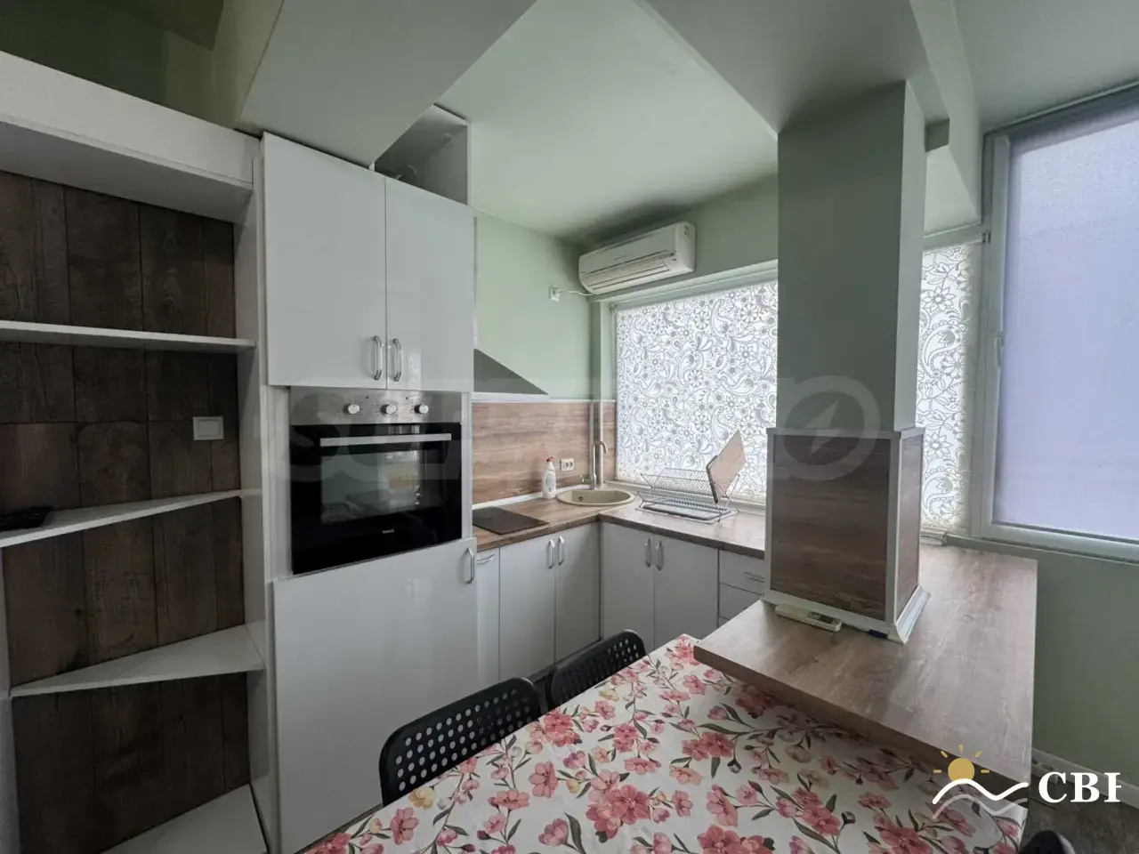 Apartment, 4-room, 121 m², in Varna. Photo 3 of 12. Varna, Black Sea, Bulgaria. Cheap Beach Holiday.