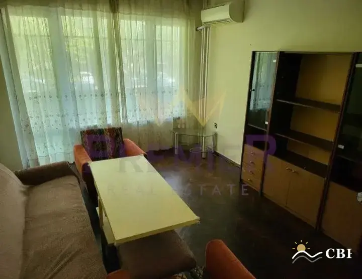Apartment, 4-room, 100 m², in Varna. Photo 3 of 15. Varna, Black Sea, Bulgaria. Cheap Beach Holiday.