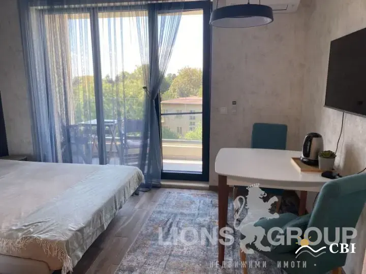 Apartment, 1-room, 35 m², in St. St. Konstantin and Elena. Photo 4 of 7. St. St. Konstantin and Elena, Black Sea, Bulgaria. Cheap Beach Holiday.
