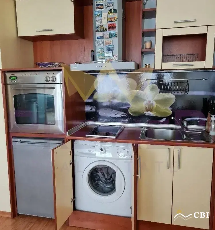 Apartment, 2-room, 70 m², in Varna. Photo 2 of 16. Varna, Black Sea, Bulgaria. Cheap Beach Holiday.