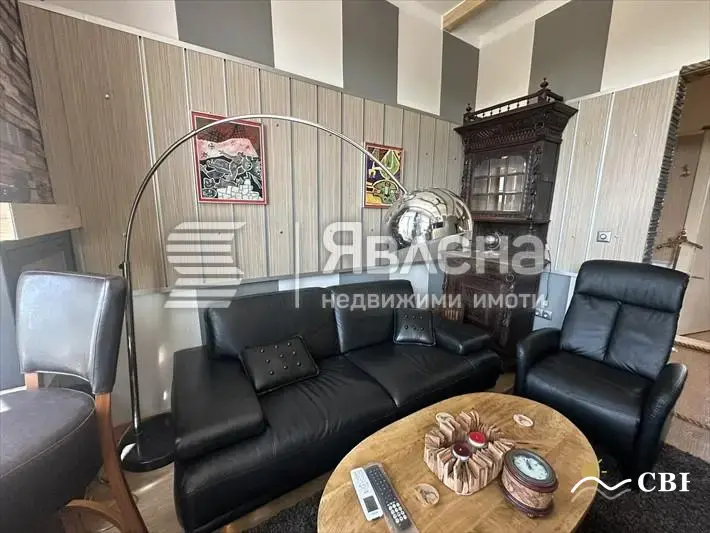 Apartment, 1-room, 44 m², in Burgas. Photo 3 of 11. Burgas, Black Sea, Bulgaria. Cheap Beach Holiday.