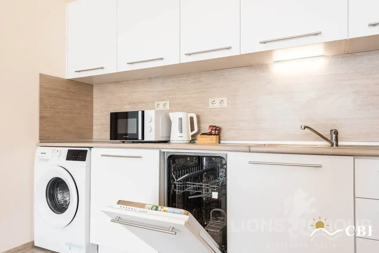 Apartment, 2-room, 73 m², in Varna. Photo 5 of 15. Varna, Black Sea, Bulgaria. Cheap Beach Holiday.