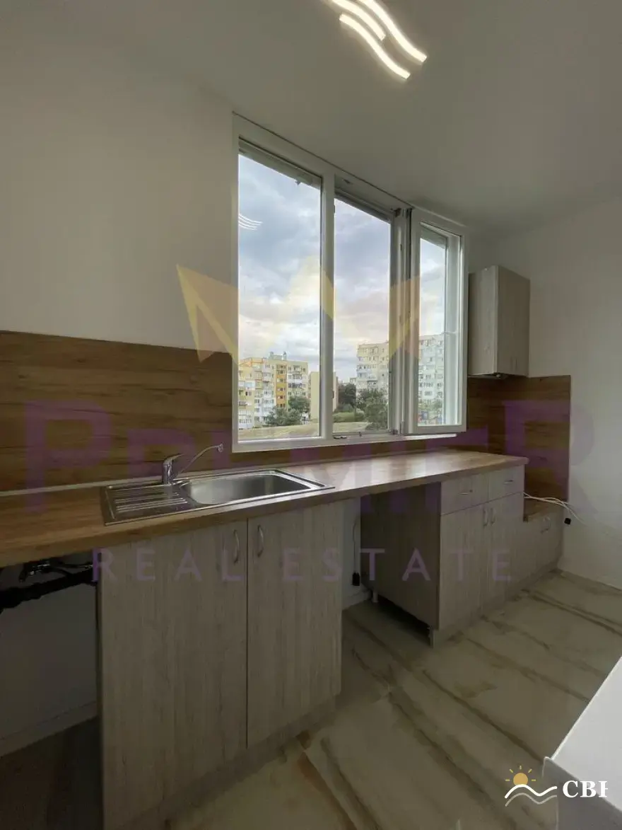 Apartment, 2-room, 50 m², in Varna. Photo 3 of 8. Varna, Black Sea, Bulgaria. Cheap Beach Holiday.