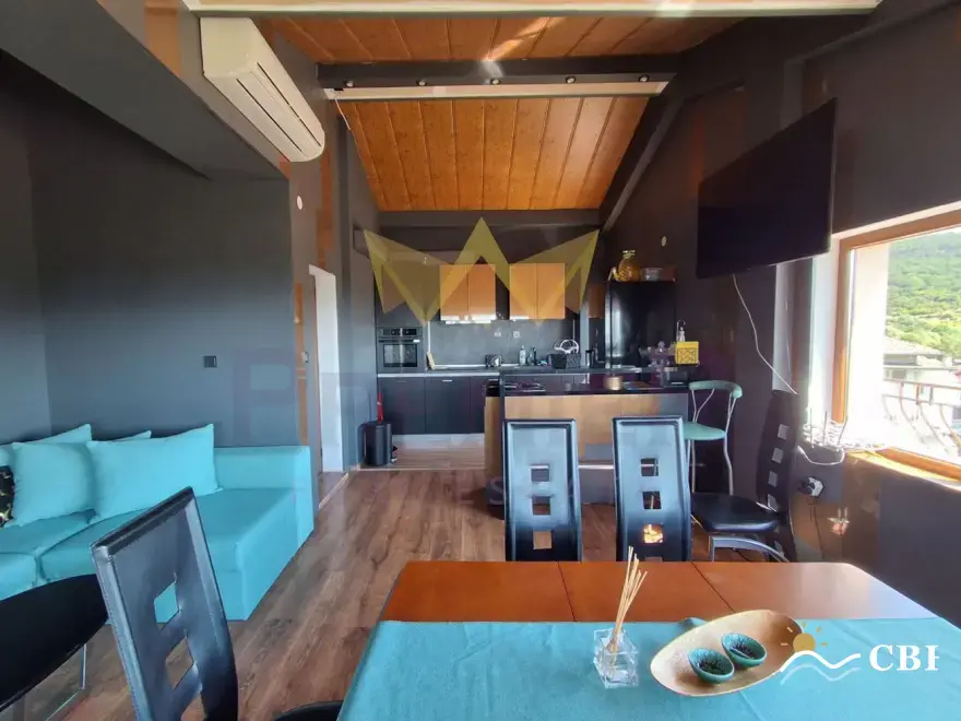 Apartment, 4-room, 145 m², in Vinitsa. Photo 3 of 16. Vinitsa, Black Sea, Bulgaria. Cheap Beach Holiday.