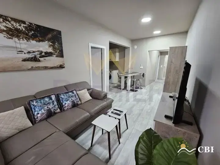 Apartment, 3-room, 90 m², in Varna. Photo 4 of 12. Varna, Black Sea, Bulgaria. Cheap Beach Holiday.