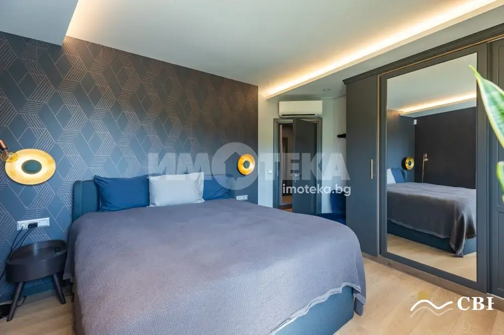 Apartment, 3-room, 147 m², in Varna. Photo 4 of 7. Varna, Black Sea, Bulgaria. Cheap Beach Holiday.