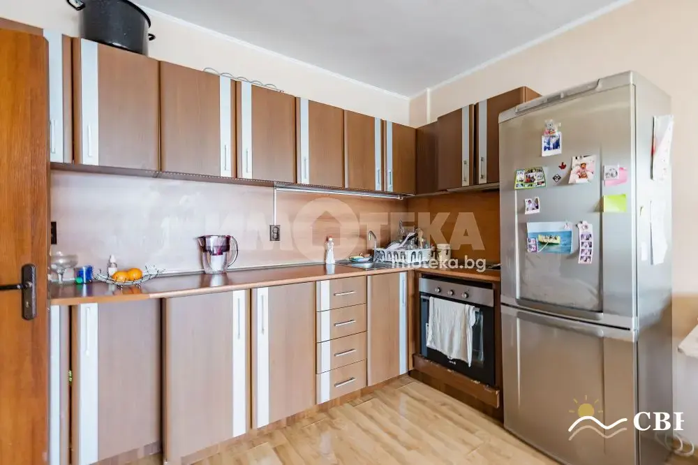 Apartment, 3-room, 70 m², in Varna. Photo 1 of 12. Varna, Black Sea, Bulgaria. Cheap Beach Holiday.
