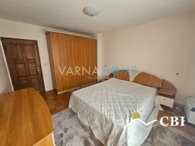 Apartment, 3-room, 160 m², in Varna. Photo 9 of 13. Varna, Black Sea, Bulgaria. Cheap Beach Holiday.